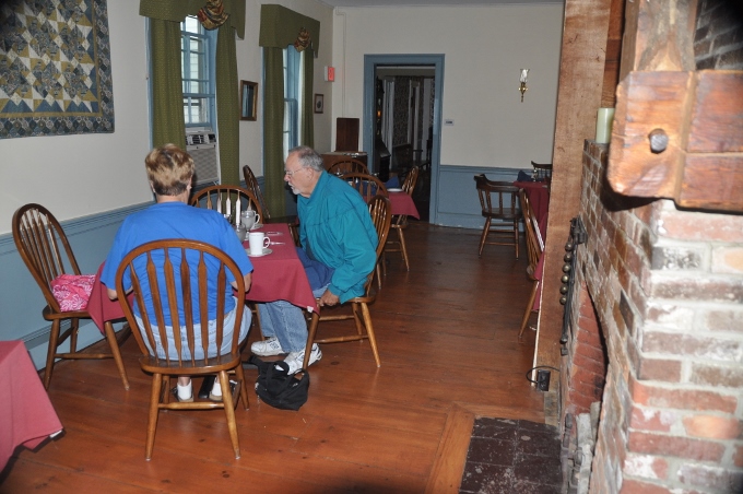 breakfast at the Wakefield Inn